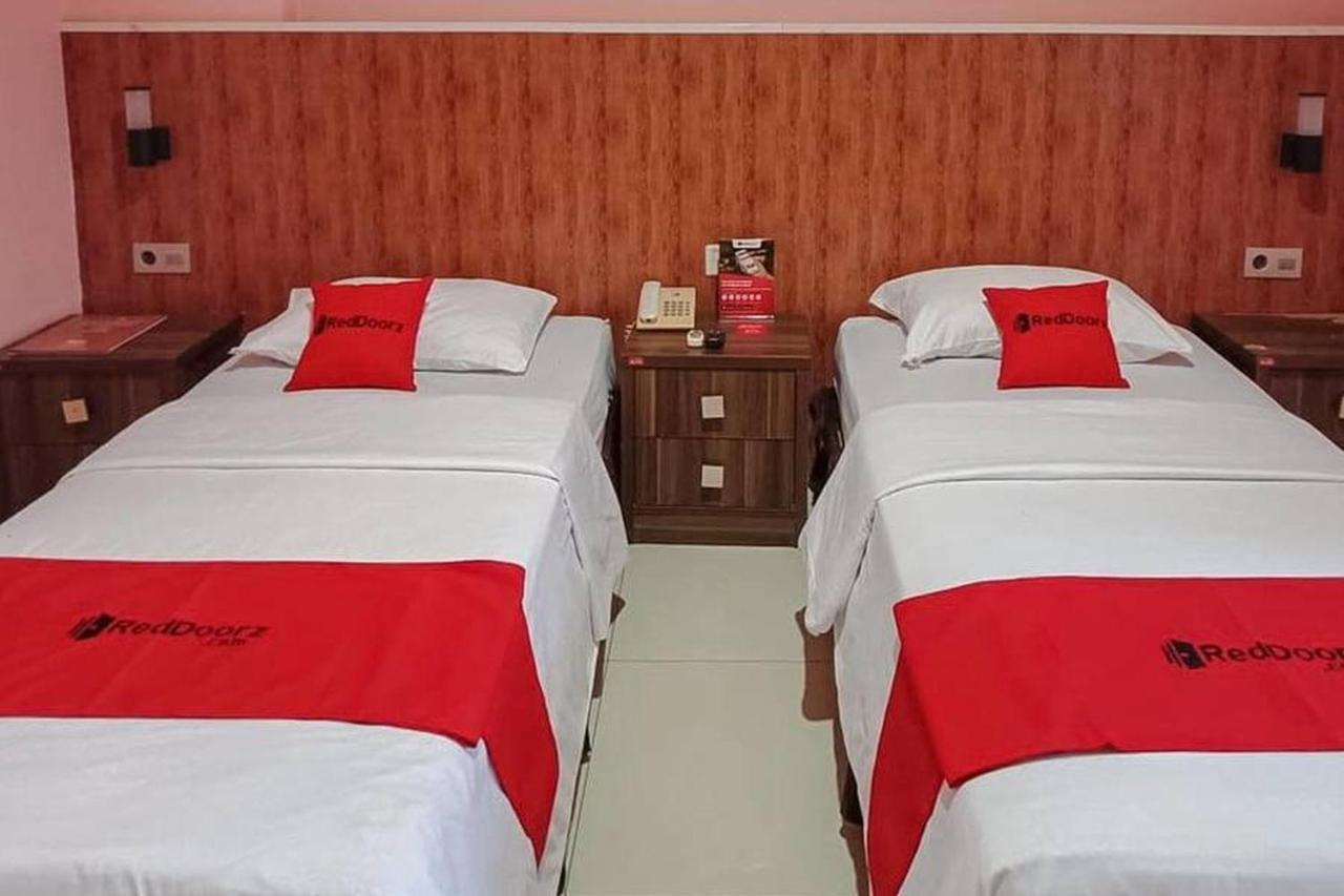 Reddoorz @ Sorong City Center Luaran gambar