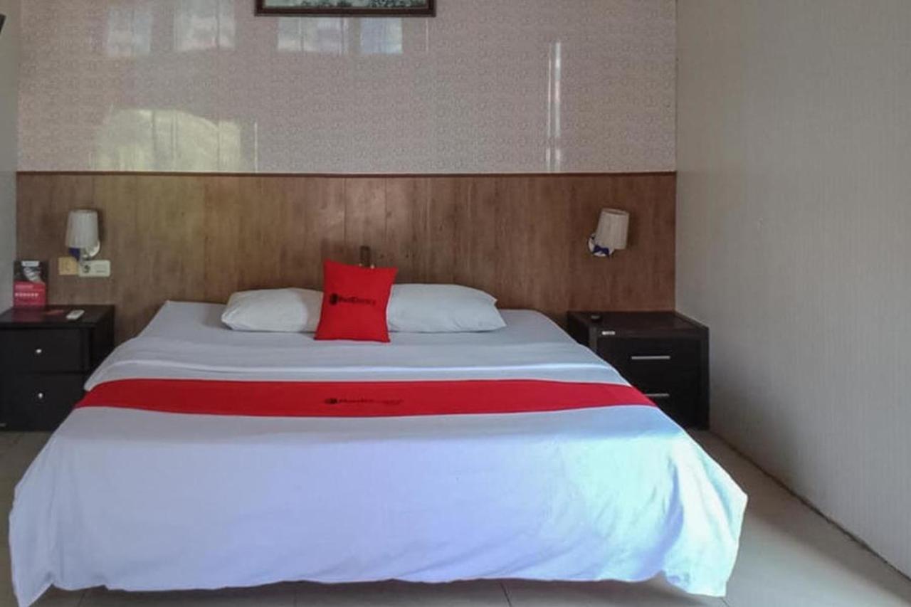 Reddoorz @ Sorong City Center Luaran gambar